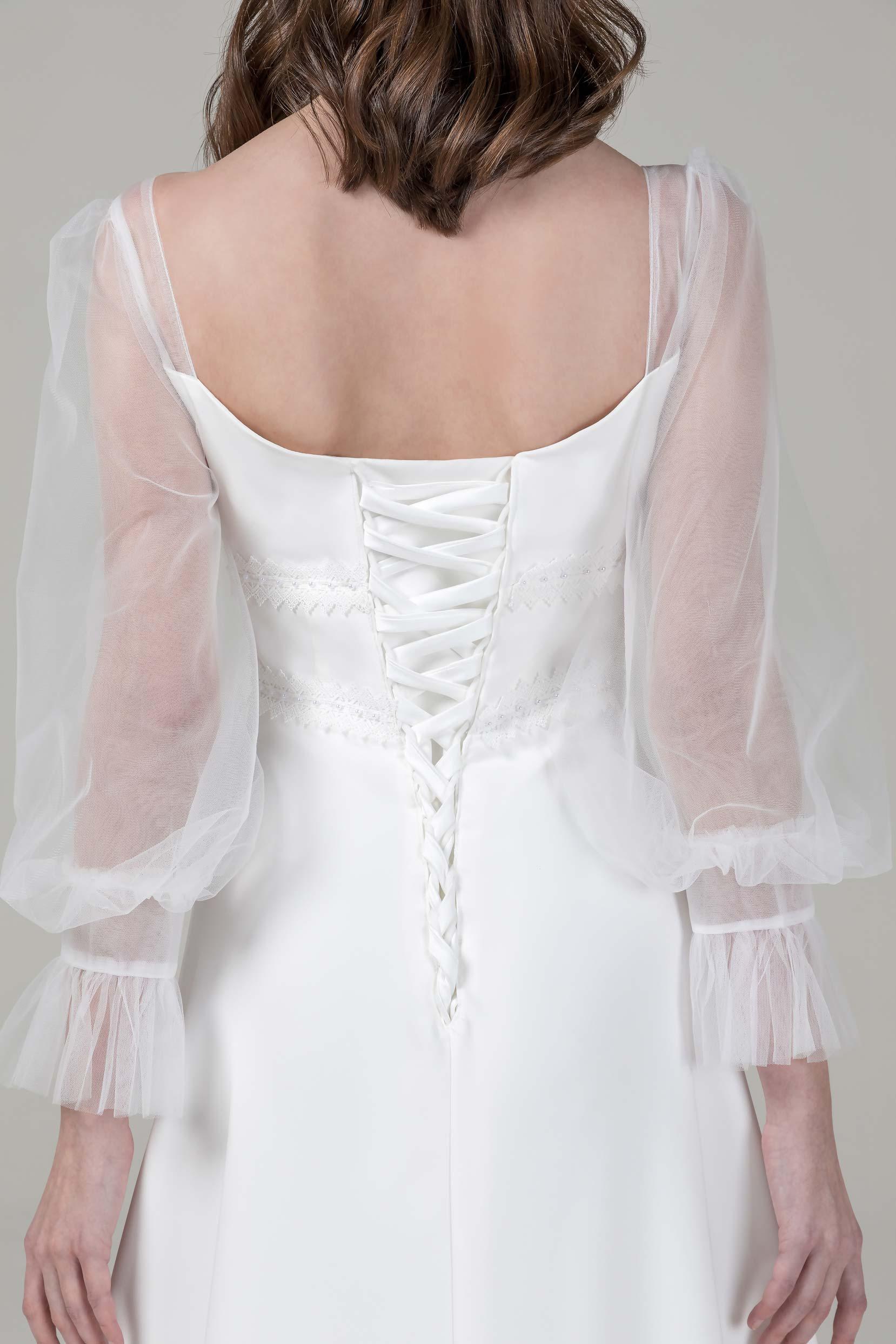 A-Line Sweep-Brush Train Elastic Cloth Wedding Dress CW2582 - COCOMELODY