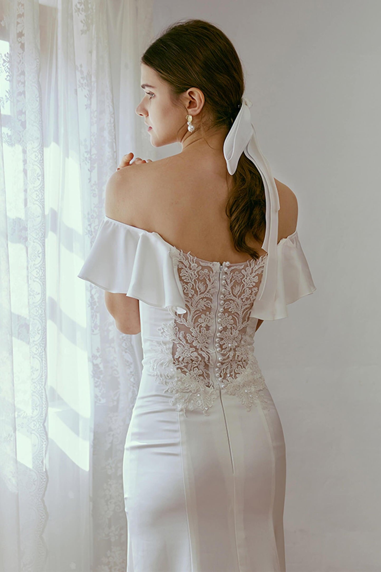 Sheath-Column Sweep-Brush Train Satin Wedding Dress CW2667 - COCOMELODY