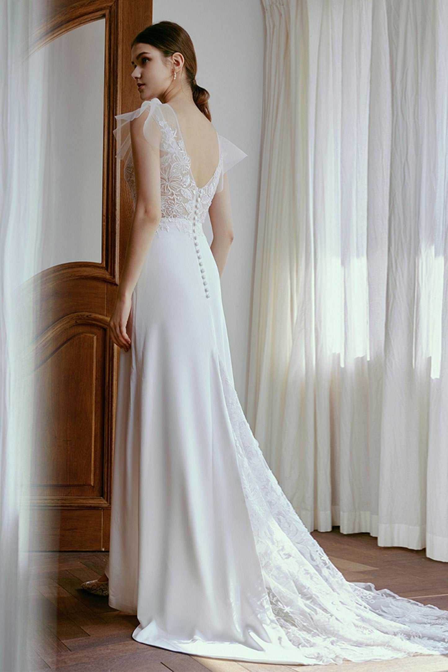 Sheath Sweep-Brush Train Lace Tulle Wedding Dress CW2672