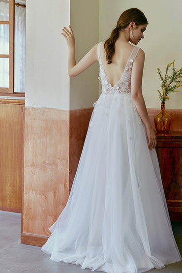 A-Line Sweep-Brush Train Lace Tulle Wedding Dress CW2673 - COCOMELODY