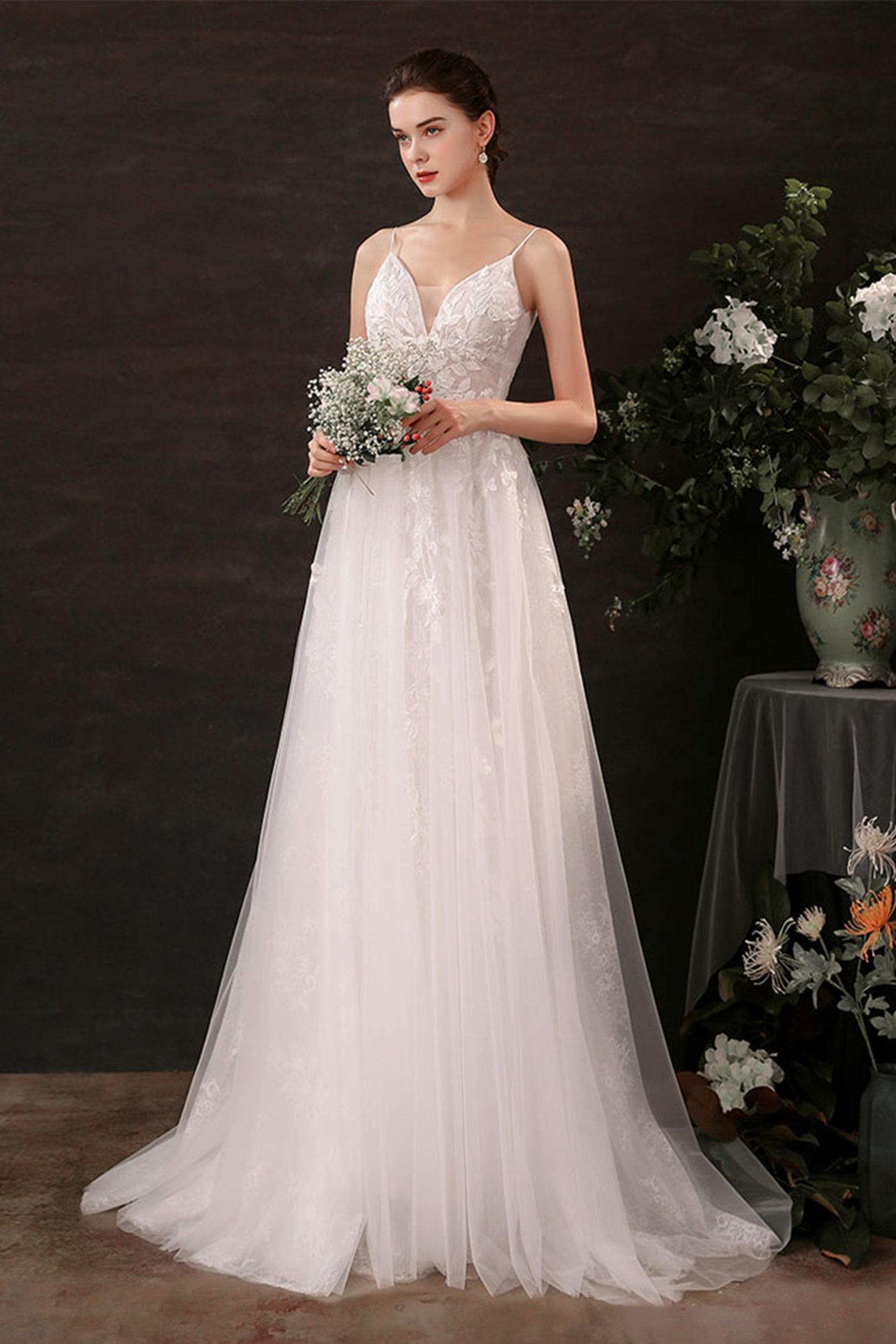 A-Line Sweep-Brush Train Lace Tulle Wedding Dress CW2685 - COCOMELODY