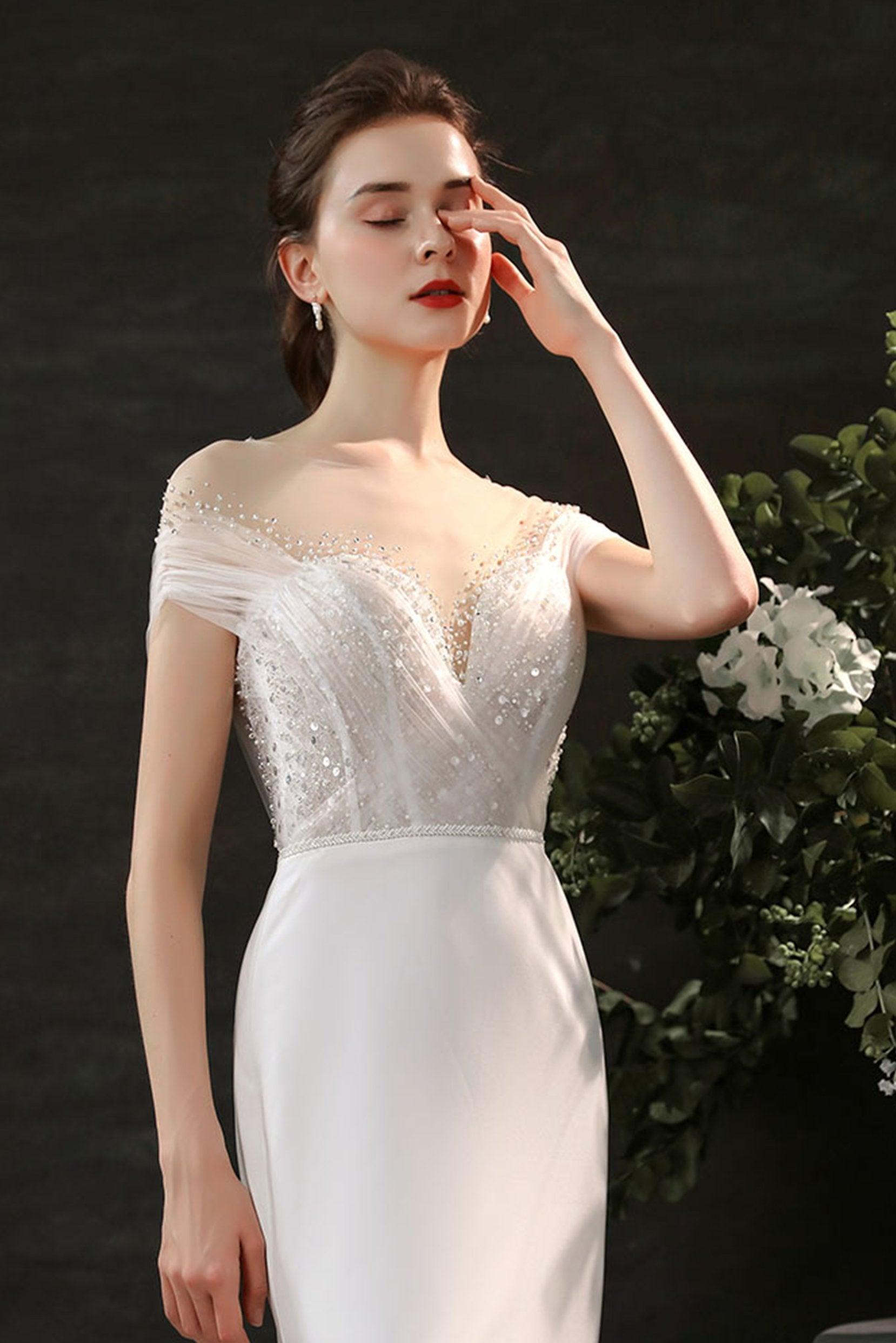 Mermaid Sweep-Brush Train Lace Tulle Wedding Dress CW2689 - COCOMELODY