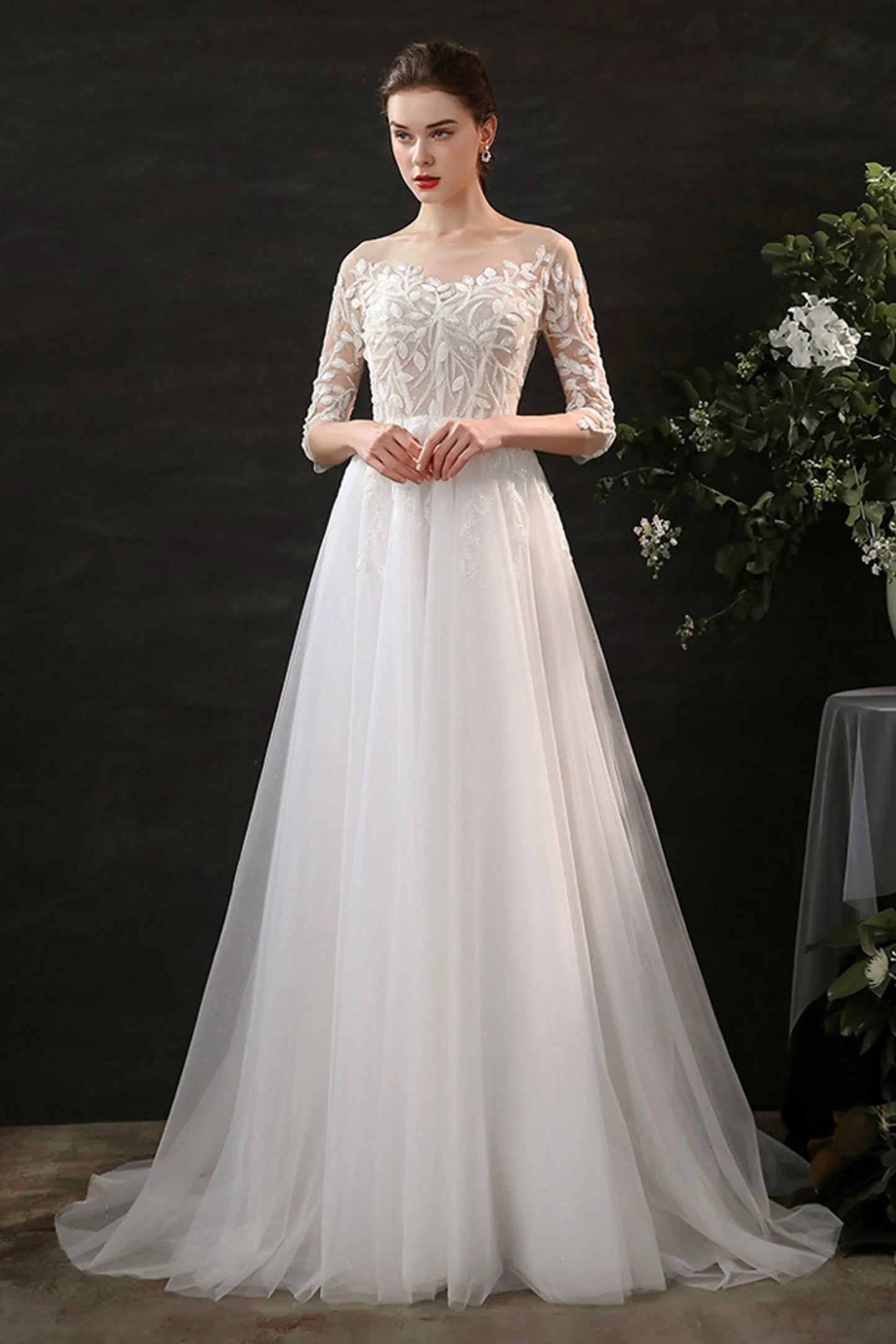 A-Line Sweep-Brush Train Lace Tulle Wedding Dress CW2703 - COCOMELODY
