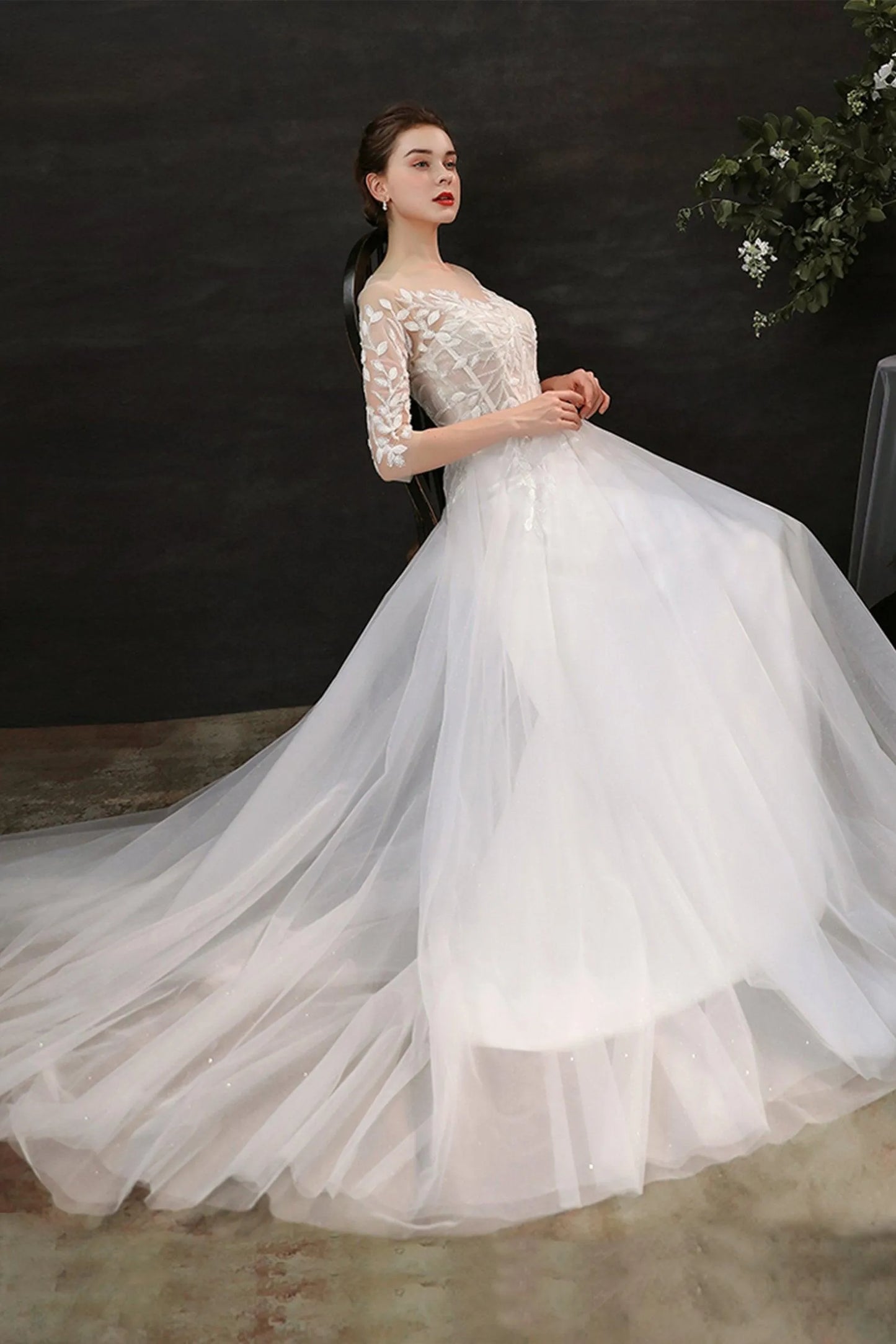 A-Line Sweep-Brush Train Lace Tulle Wedding Dress CW2703 - COCOMELODY