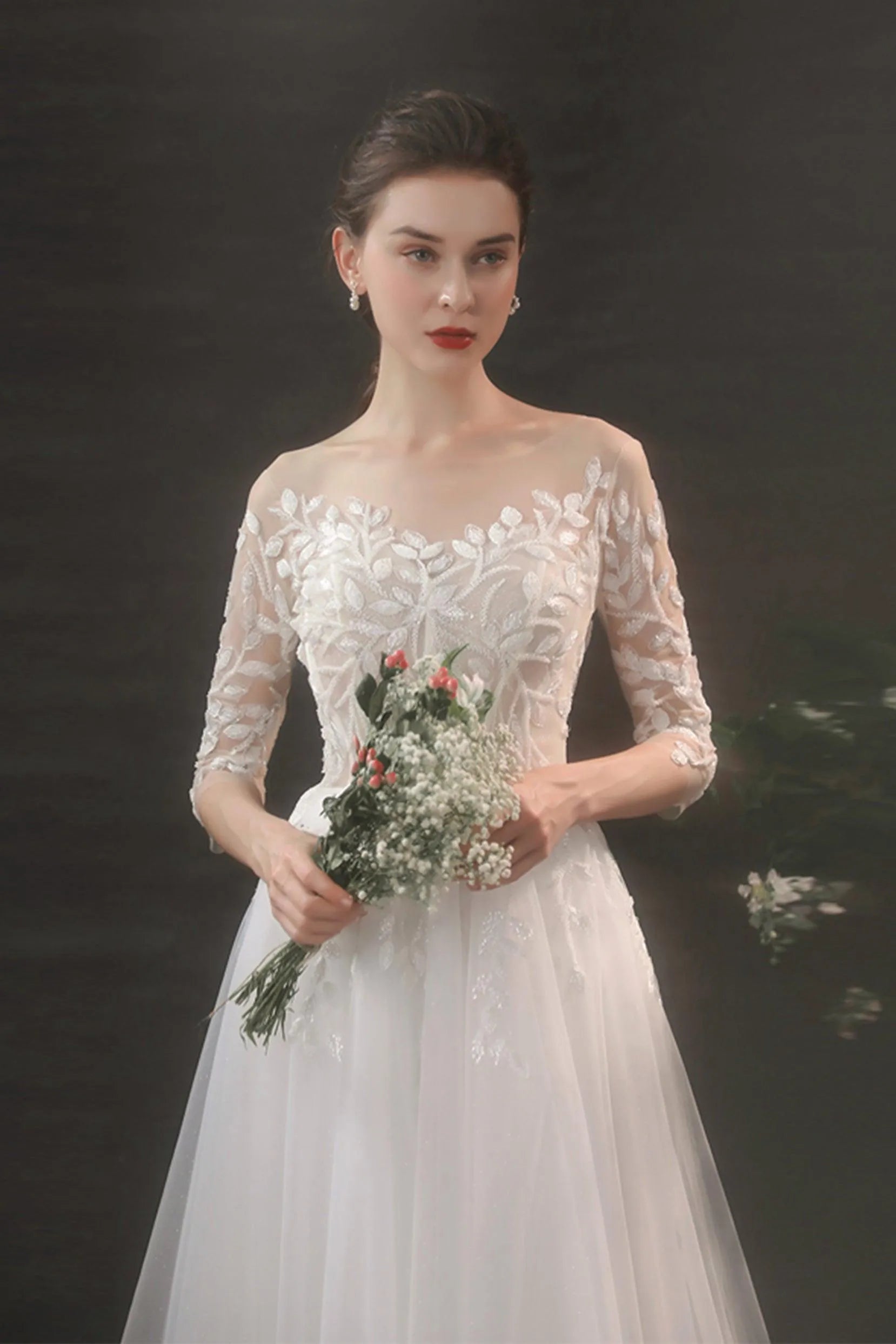 A-Line Sweep-Brush Train Lace Tulle Wedding Dress CW2703 - COCOMELODY