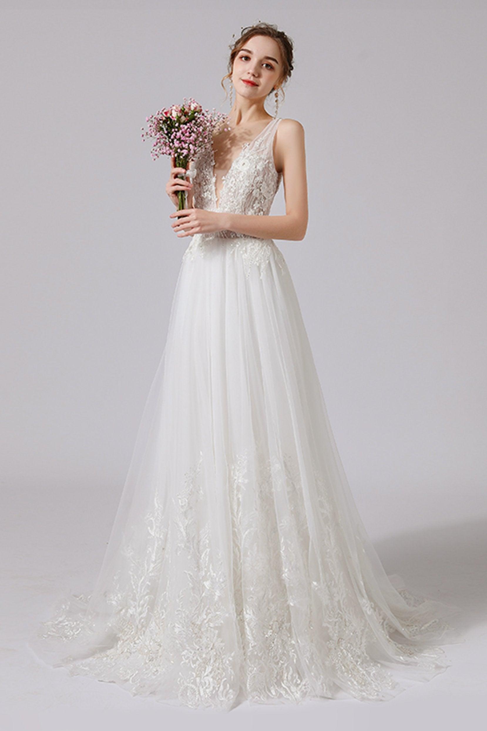 A-Line Sweep-Brush Train Lace Tulle Wedding Dress CW2709 - COCOMELODY