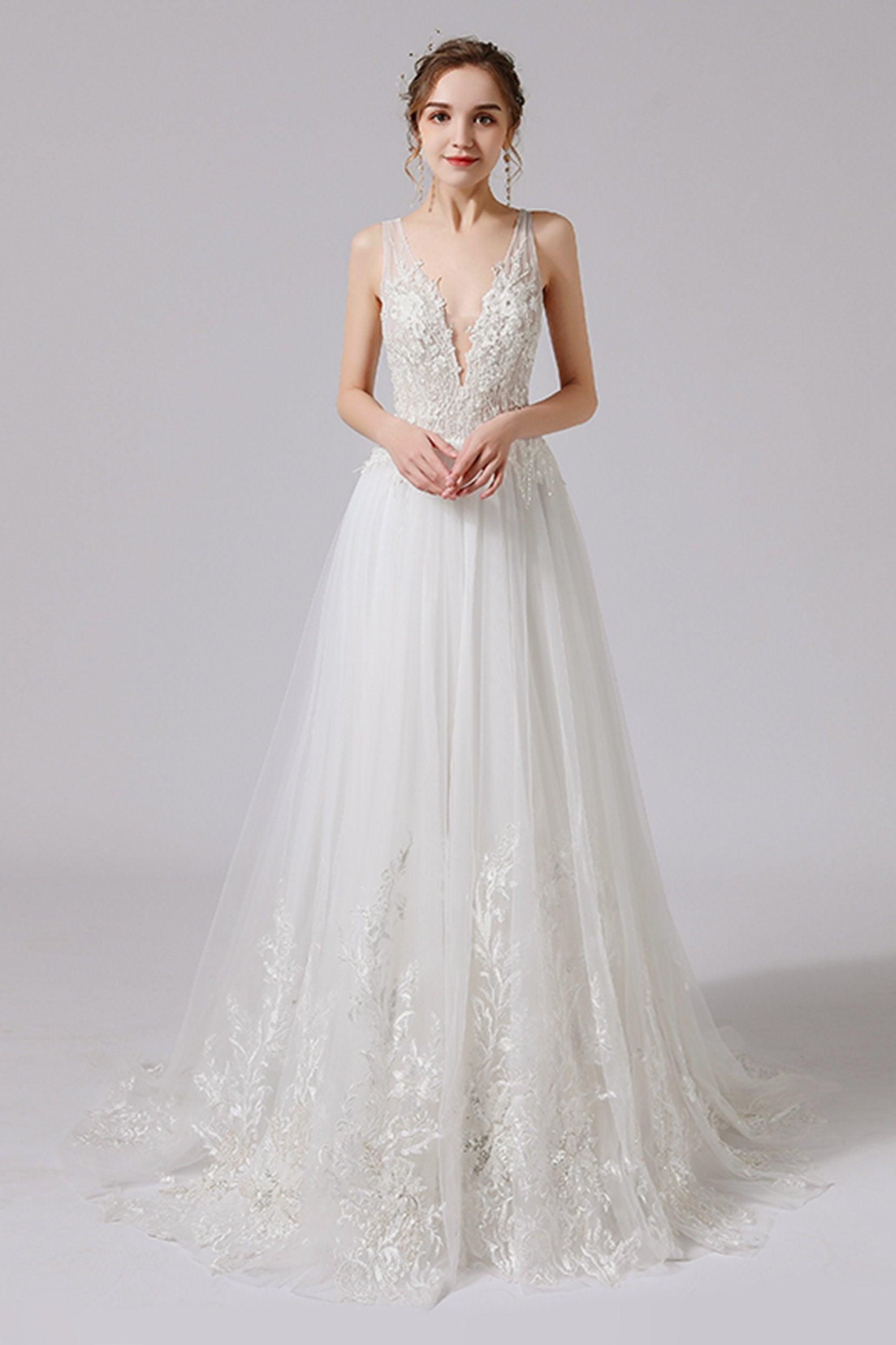 A-Line Sweep-Brush Train Lace Tulle Wedding Dress CW2709 - COCOMELODY