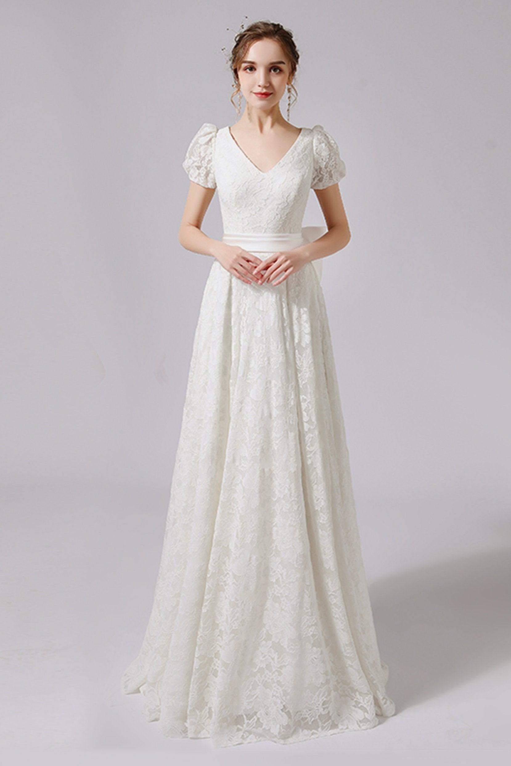 A-Line Floor Length Lace Tulle Wedding Dress CW2713 - COCOMELODY