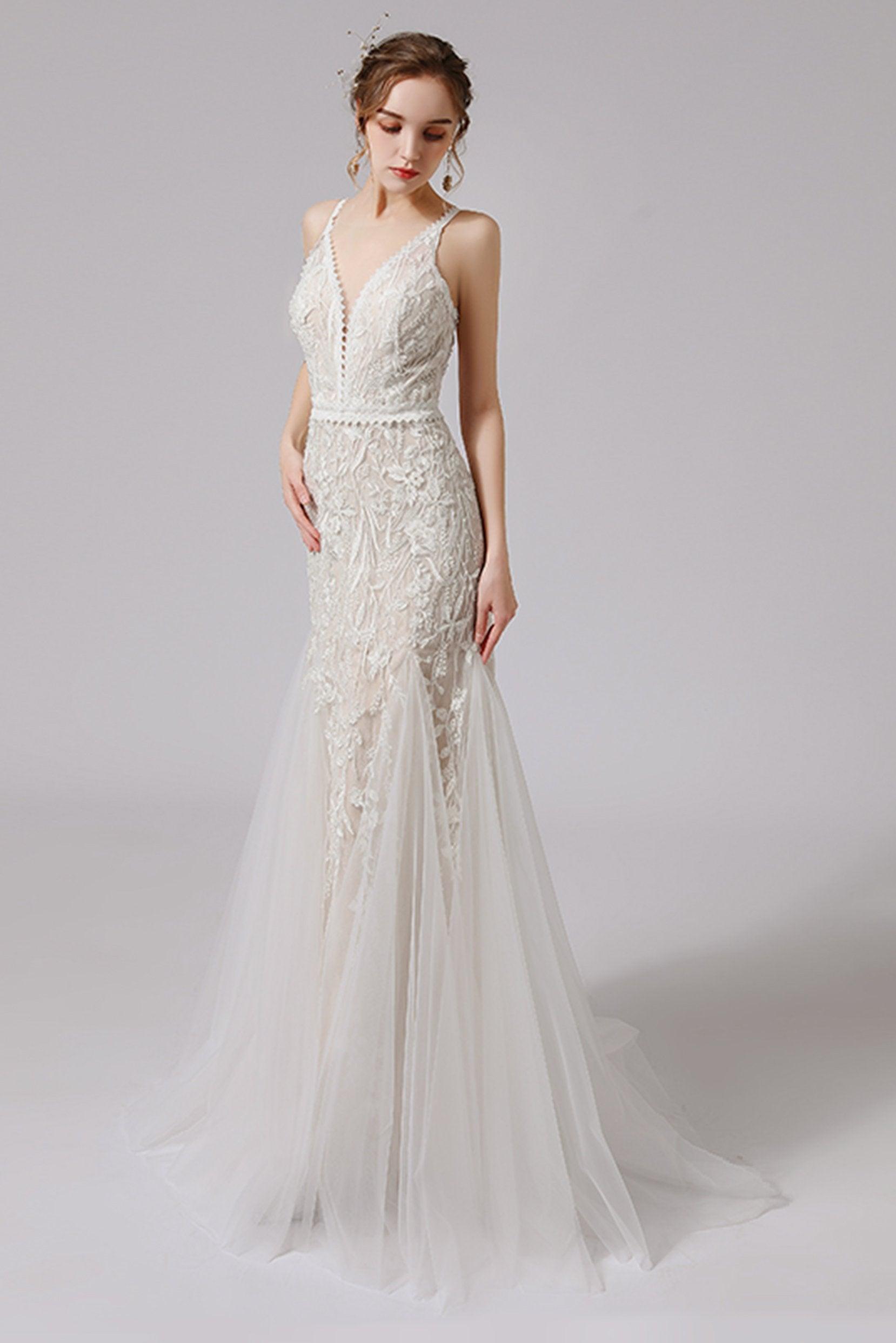 Trumpet Sweep-Brush Train Lace Tulle Wedding Dress CW2719 - COCOMELODY