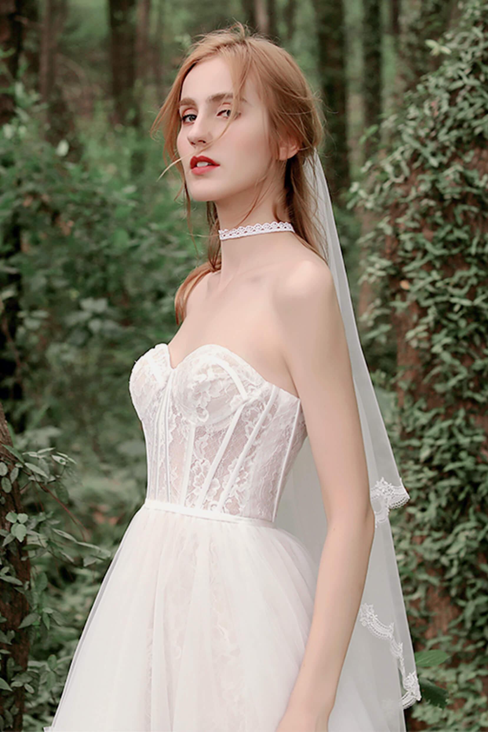 A-Line High-Low Lace Tulle Wedding Dress CW2732 - COCOMELODY