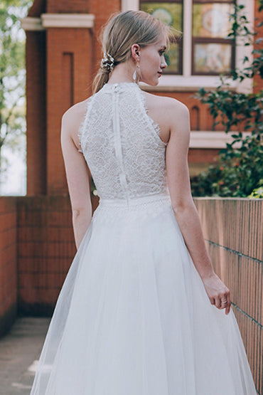 A-Line Sweep-Brush Train Lace Tulle Wedding Dress CW2735 - COCOMELODY