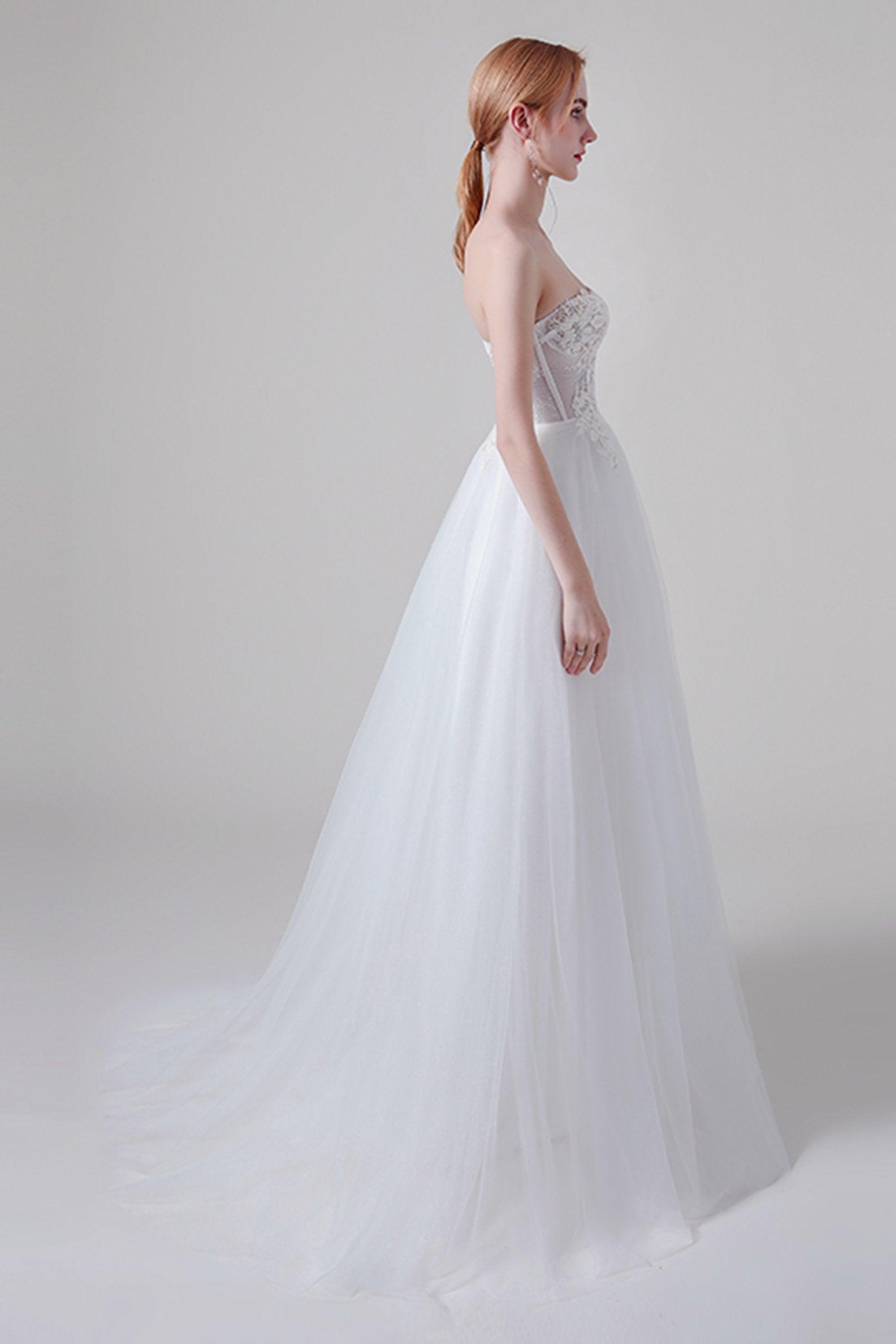 A-Line Floor Length Lace Tulle Wedding Dress CW2744 - COCOMELODY