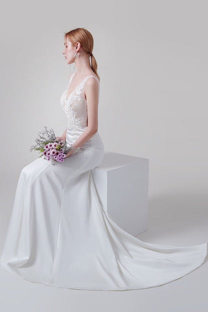 Trumpet Sweep-Brush Train Lace Elastic Cloth Wedding Dress CW2745