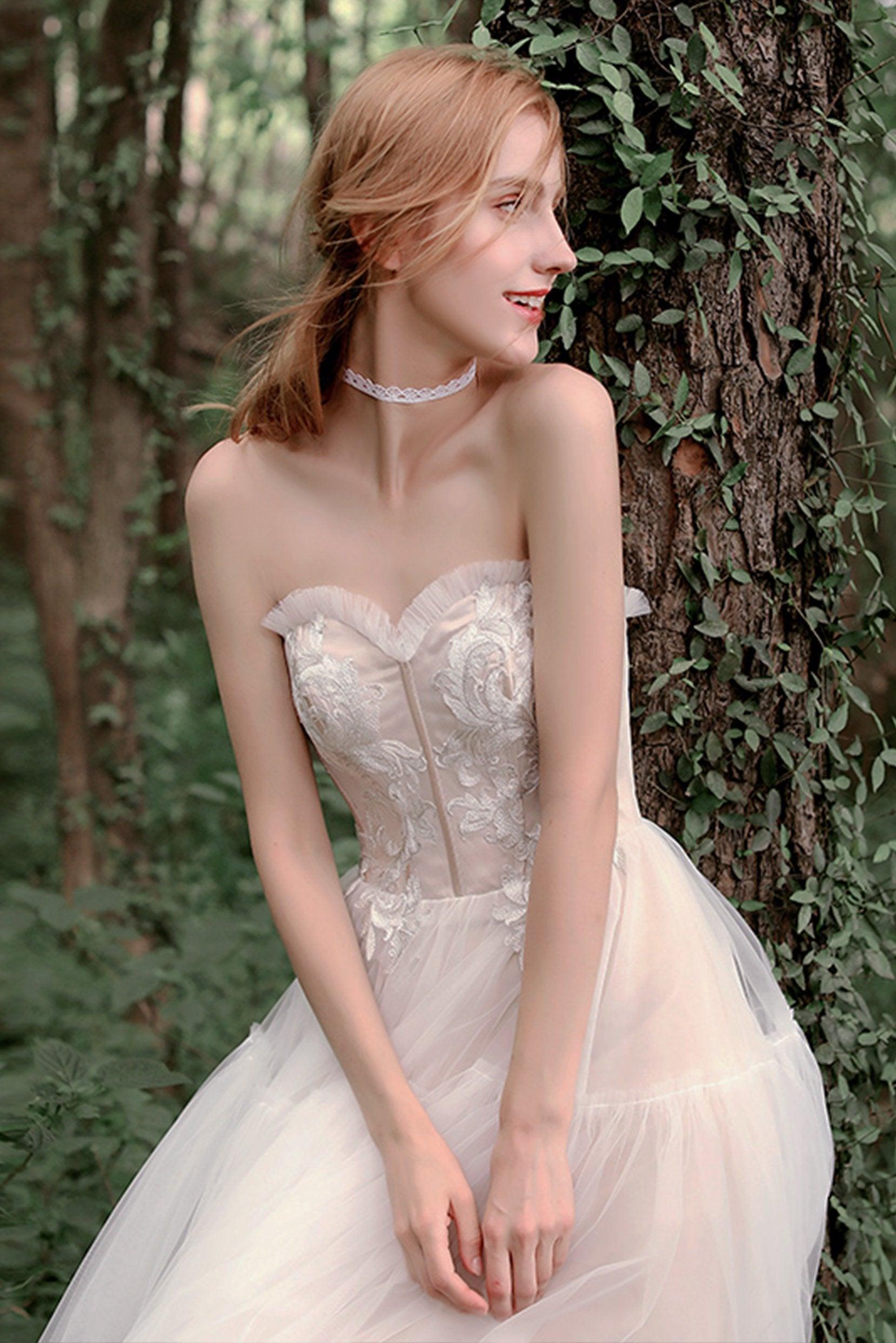 A-Line Tea Length Lace Tulle Wedding Dress CW2756 - COCOMELODY