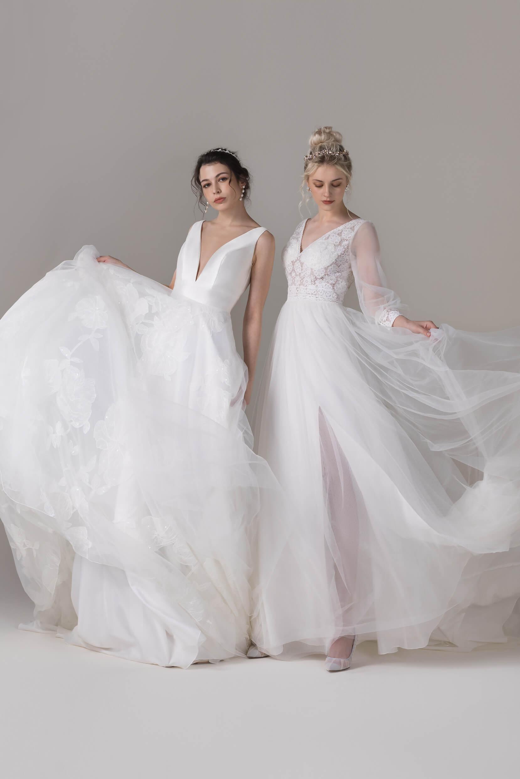 A-Line Court Train Lace Tulle Wedding Dress CW2781 - COCOMELODY