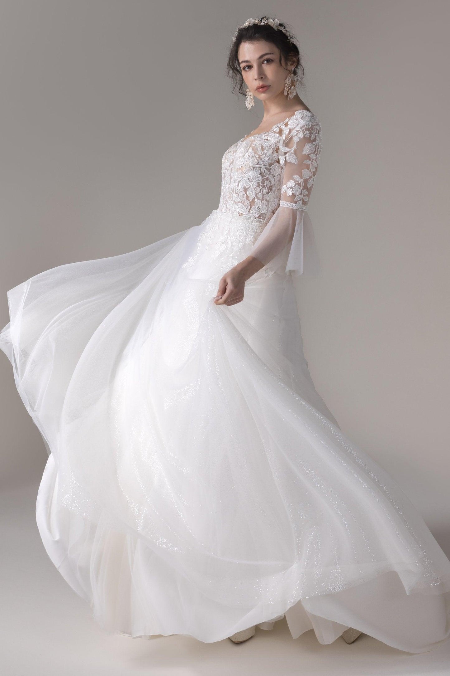 A-Line Court Train Lace Sequined Tulle Wedding Dress CW2784 - COCOMELODY