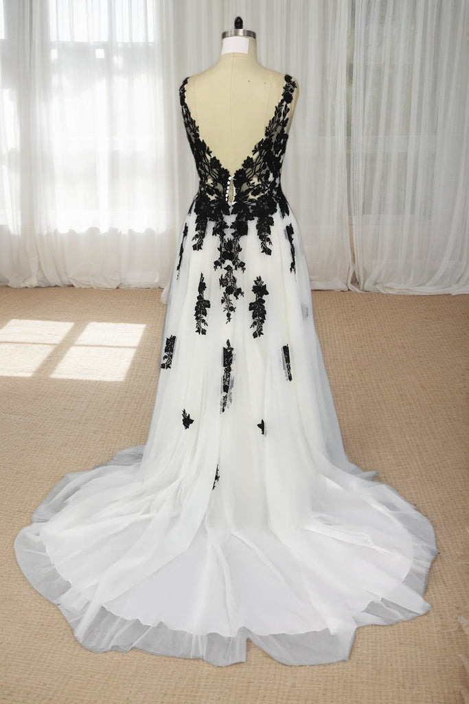 A-Line Chapel Train Lace Tulle Wedding Dress CW2806
