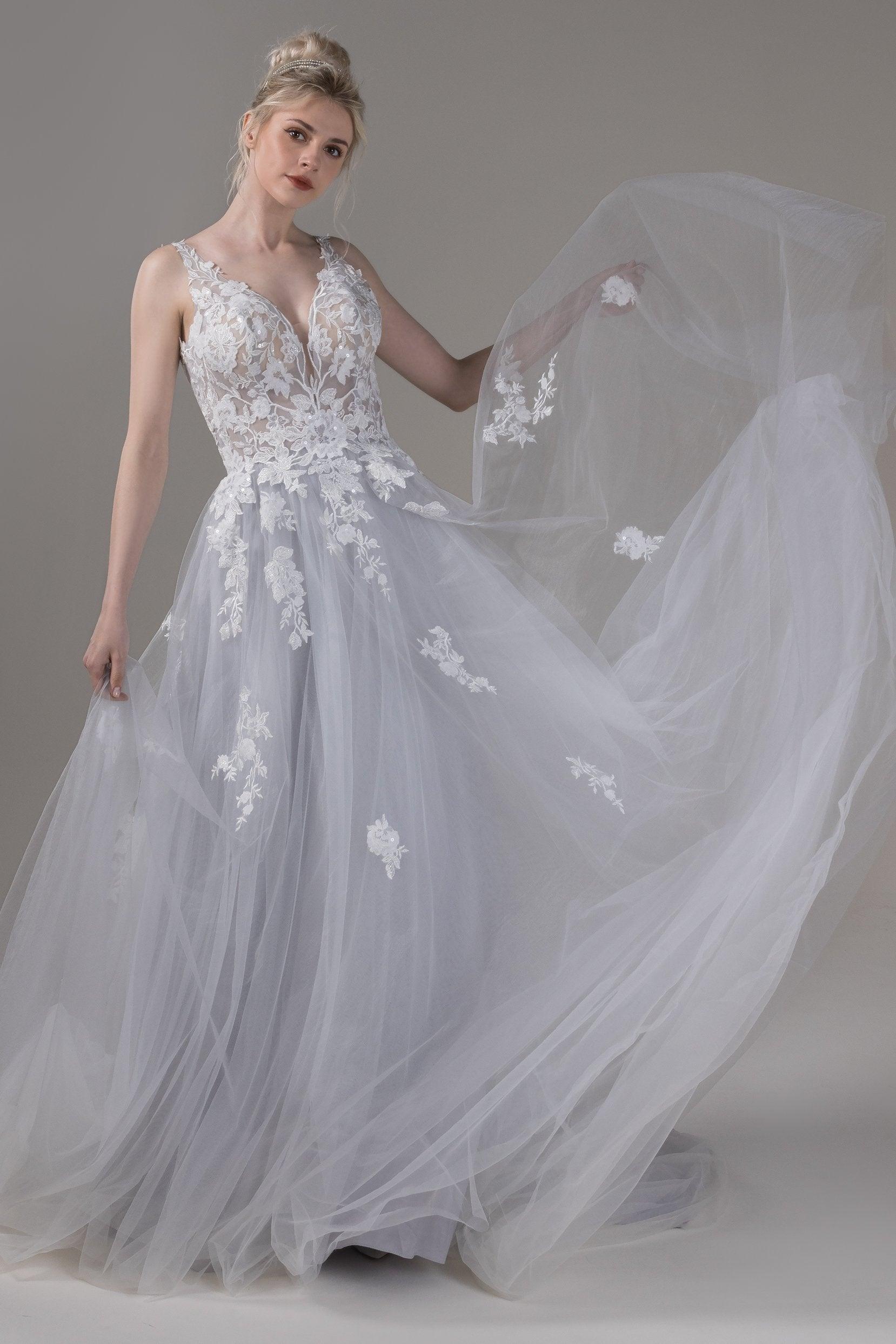 A-Line Chapel Train Lace Tulle Wedding Dress CW2806 - COCOMELODY