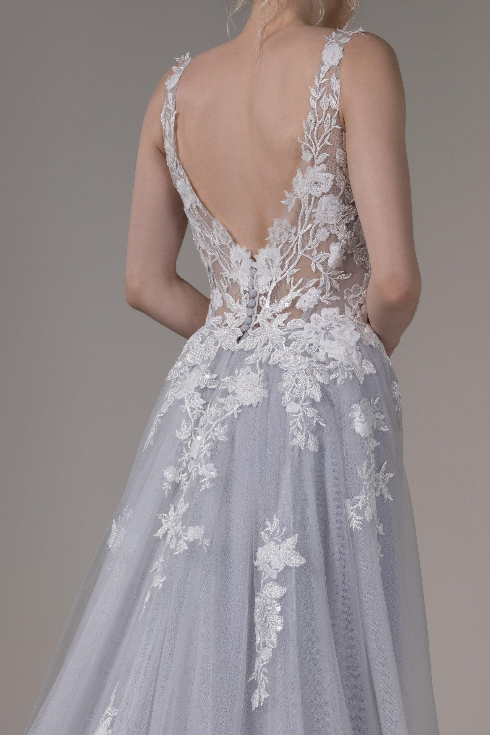 A-Line Chapel Train Lace Tulle Wedding Dress CW2806 - COCOMELODY