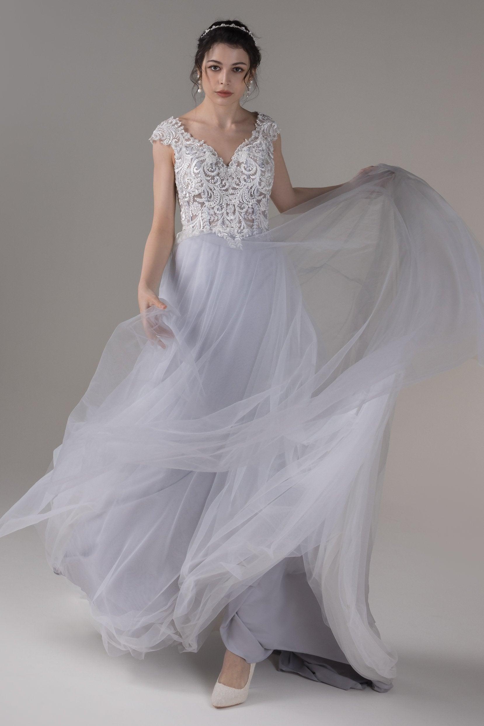 A-Line Chapel Train Lace Tulle Wedding Dress CW2808 - COCOMELODY