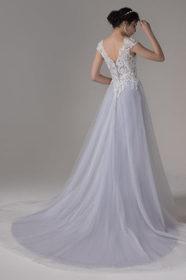 A-Line Chapel Train Lace Tulle Wedding Dress CW2808 - COCOMELODY