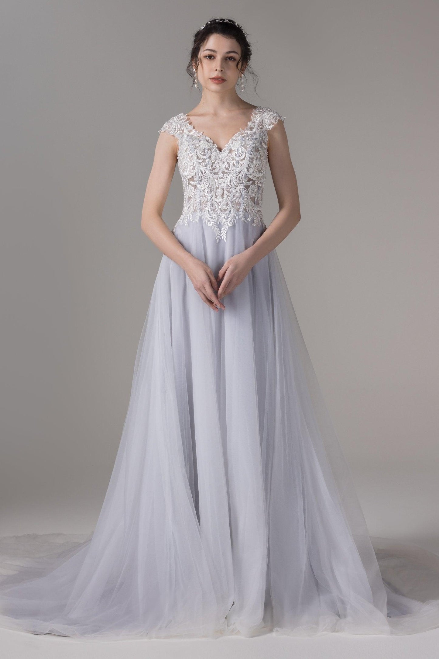 A-Line Chapel Train Lace Tulle Wedding Dress CW2808 - COCOMELODY