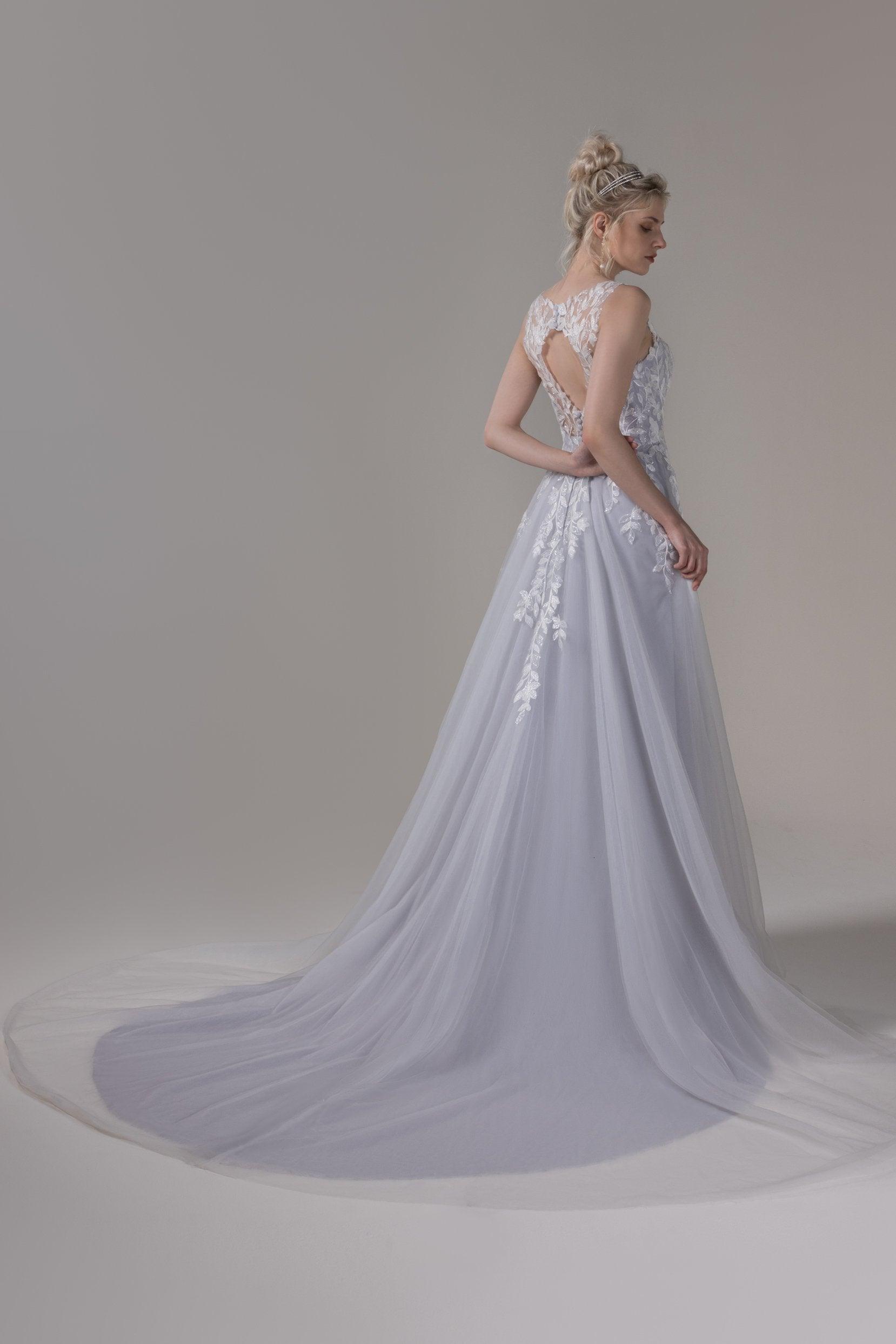 A-Line Chapel Train Lace Tulle Wedding Dress CW2810 - COCOMELODY