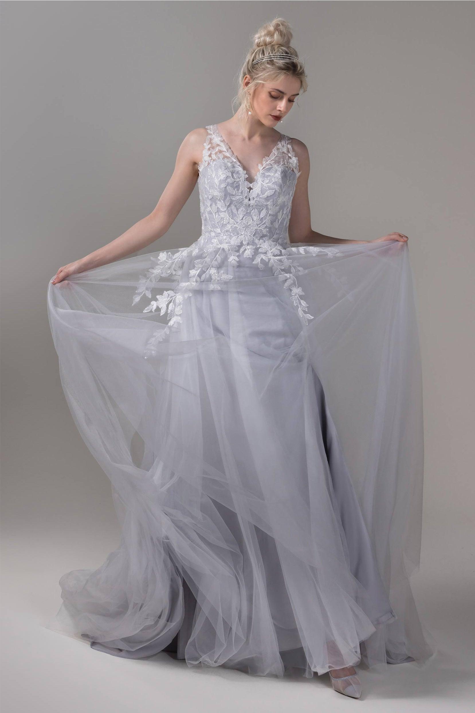 A-Line Chapel Train Lace Tulle Wedding Dress CW2810 - COCOMELODY