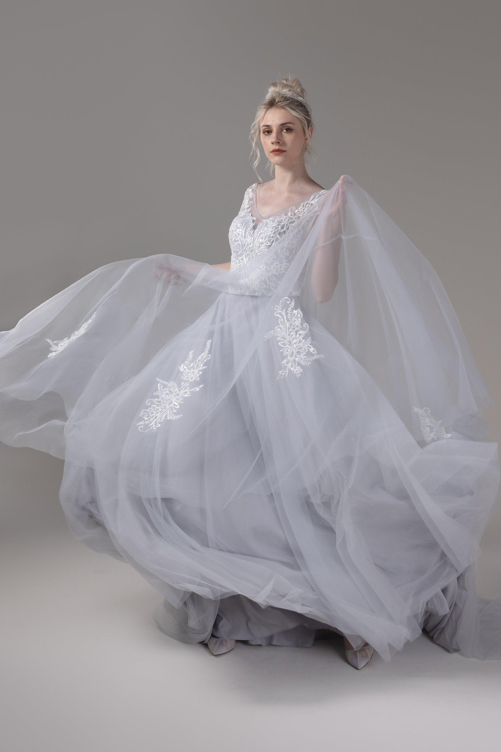 A-Line Chapel Train Lace Tulle Wedding Dress CW2815 - COCOMELODY