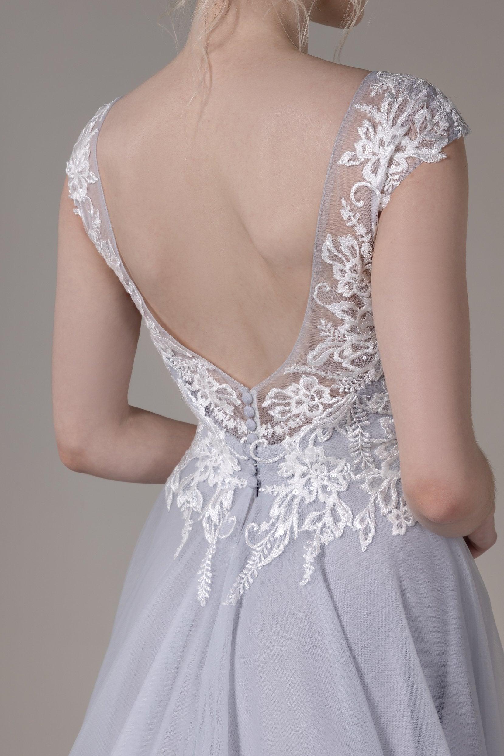 A-Line Chapel Train Lace Tulle Wedding Dress CW2815 - COCOMELODY