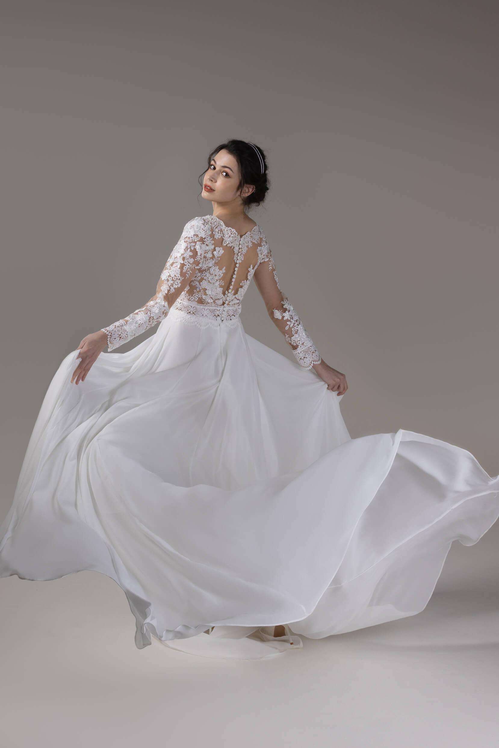 A-Line Chapel Train Lace Chiffon Wedding Dress CW2830 - COCOMELODY