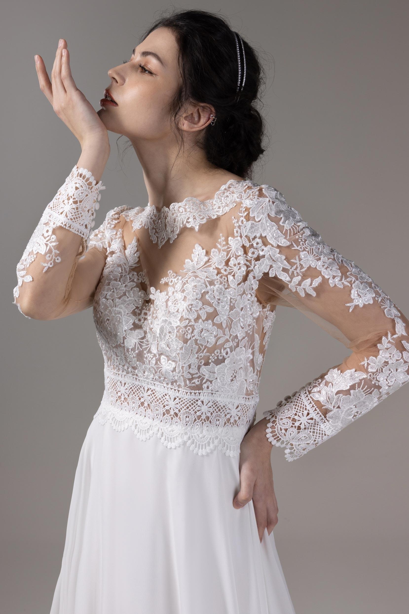 A-Line Chapel Train Lace Chiffon Wedding Dress CW2830 - COCOMELODY