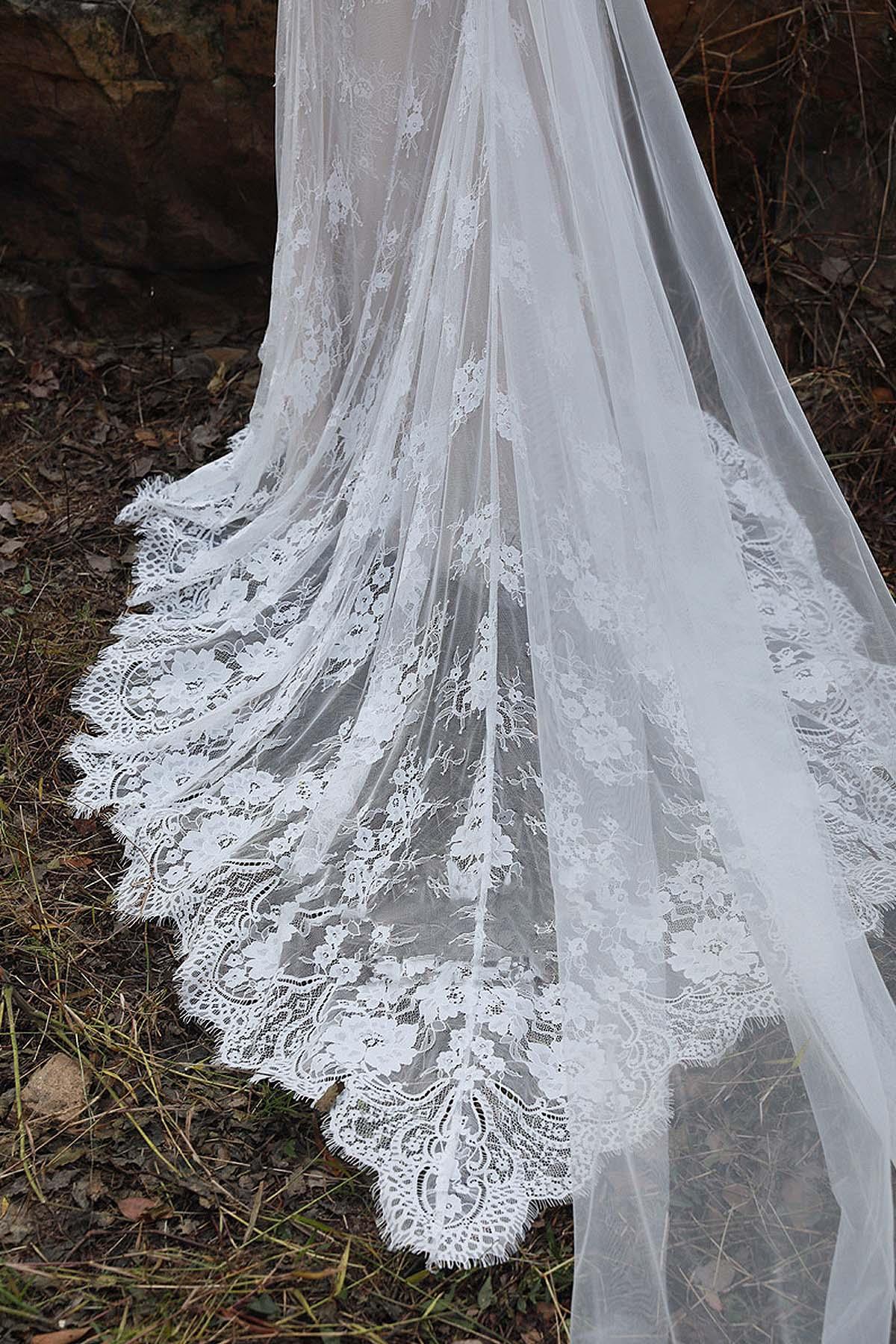 Sheath-Column Court Train Lace Wedding Dress CW3011 - COCOMELODY