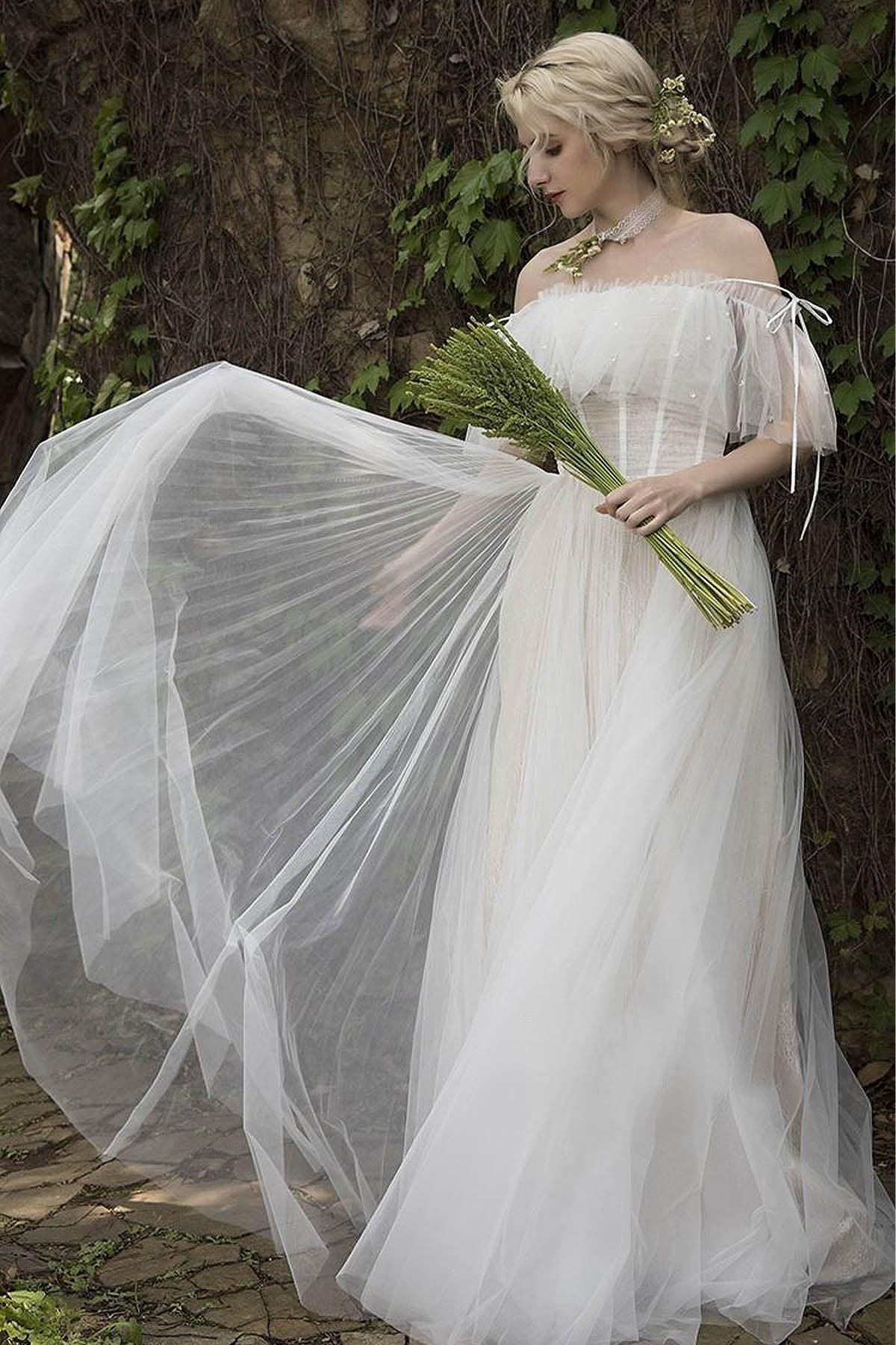 A-Line Sweep-Brush Train Tulle Wedding Dress CW3015 - COCOMELODY