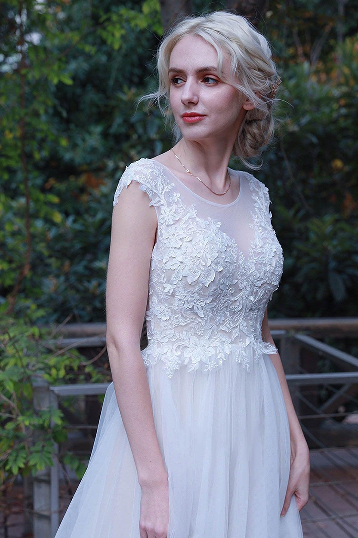 A-Line Sweep-Brush Train Lace Tulle Wedding Dress CW3017 - COCOMELODY