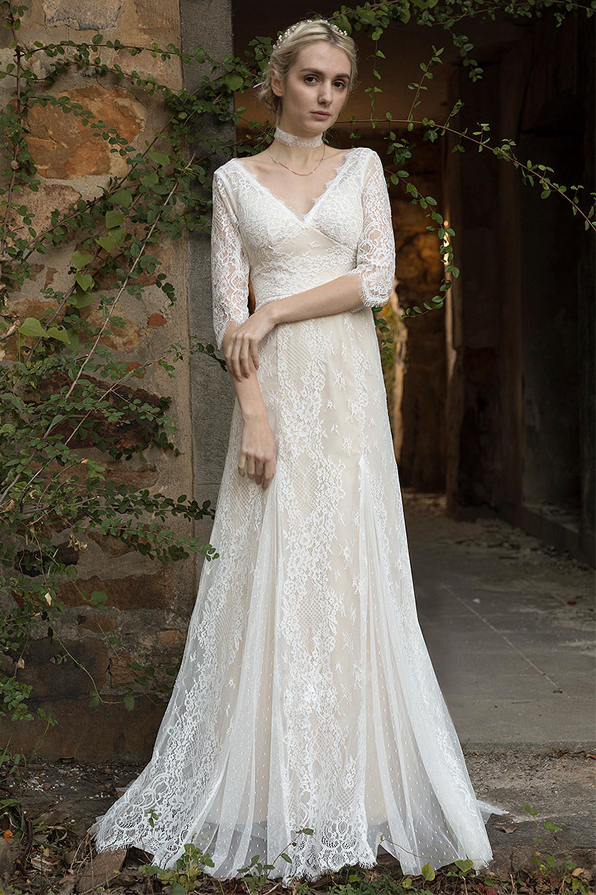Sheath-Column Sweep-Brush Train Lace Wedding Dress CW3022 - COCOMELODY