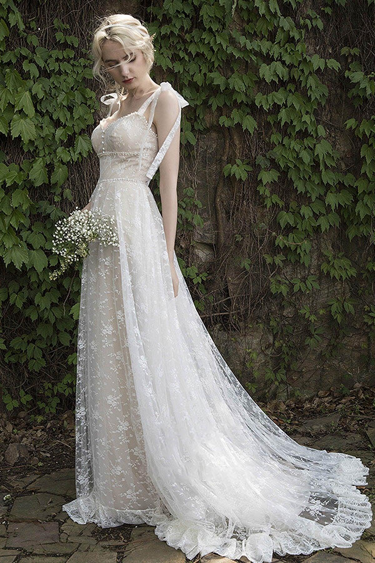 A-Line Sweep-Brush Train Lace Wedding Dress CW3023 - COCOMELODY
