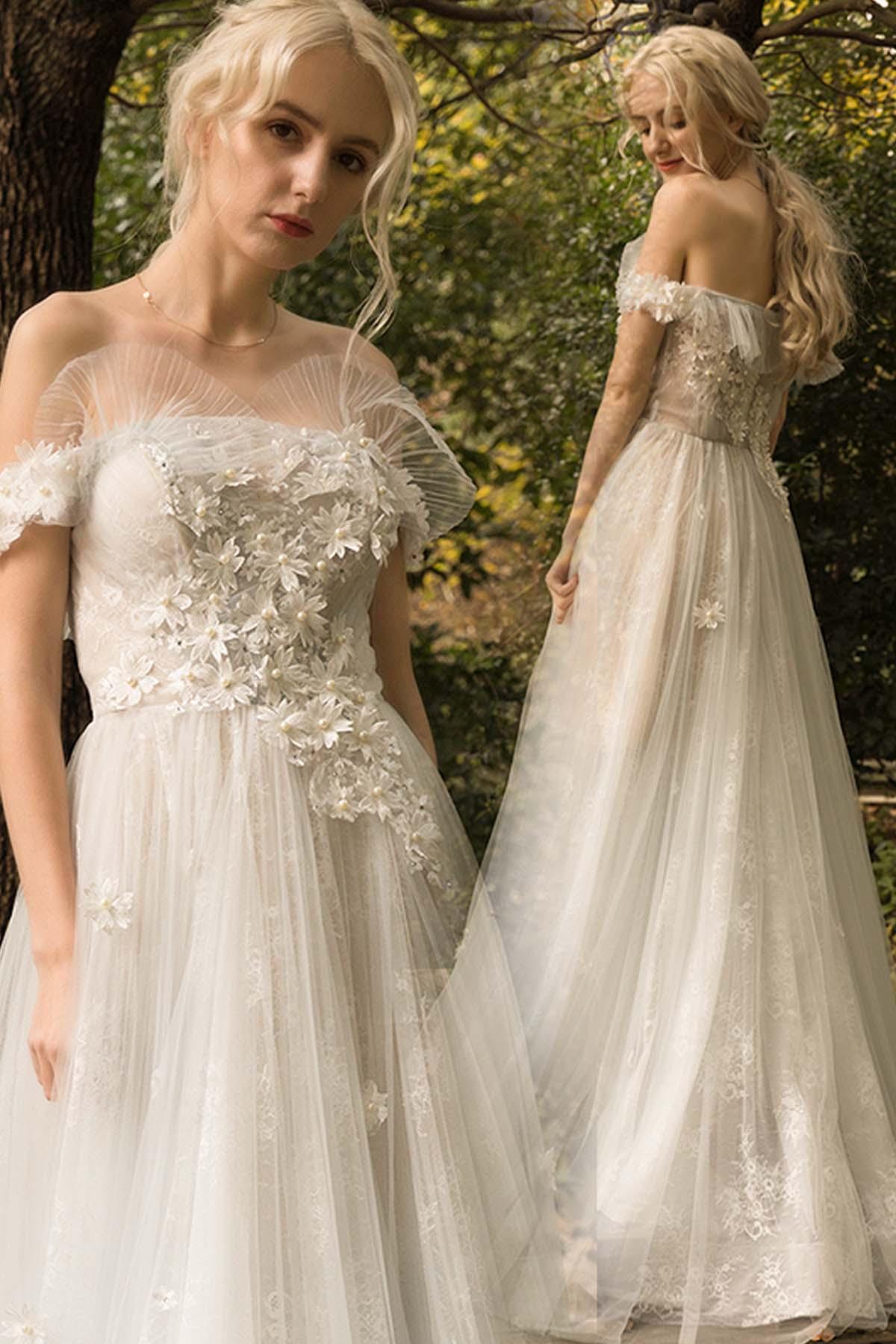 A-Line Sweep-Brush Train Lace Tulle Wedding Dress CW3025 - COCOMELODY