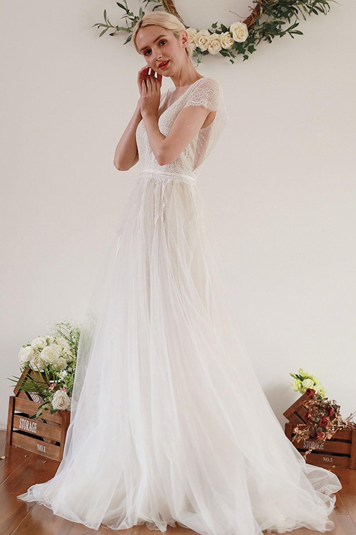 A-Line Sweep-Brush Train Lace Tulle Wedding Dress CW3045 - COCOMELODY
