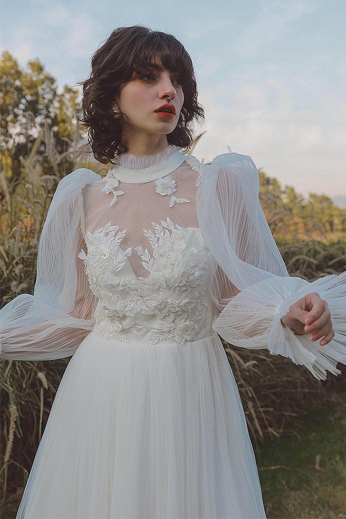 Sheath Knee Length Crushed Material Wedding Dress CW3050 - COCOMELODY