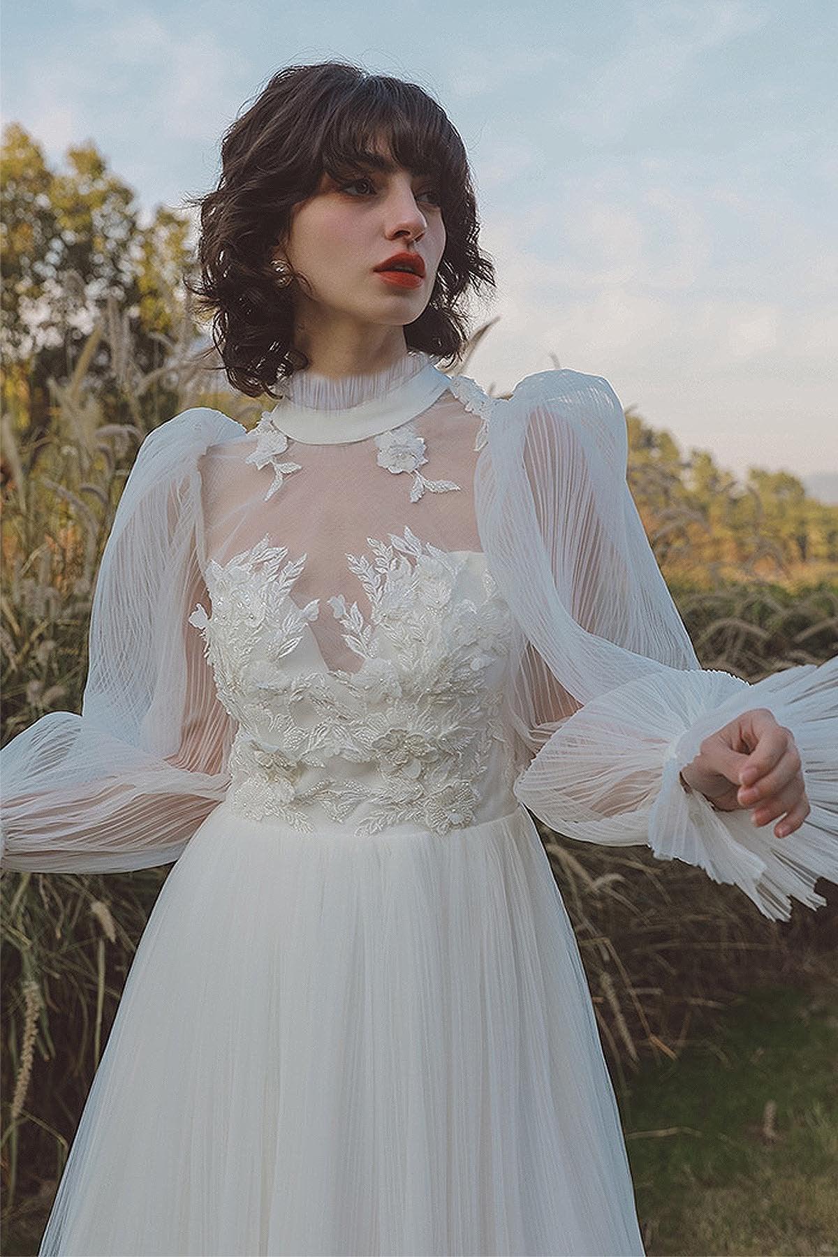 Sheath Knee Length Crushed Material Wedding Dress CW3050 - COCOMELODY