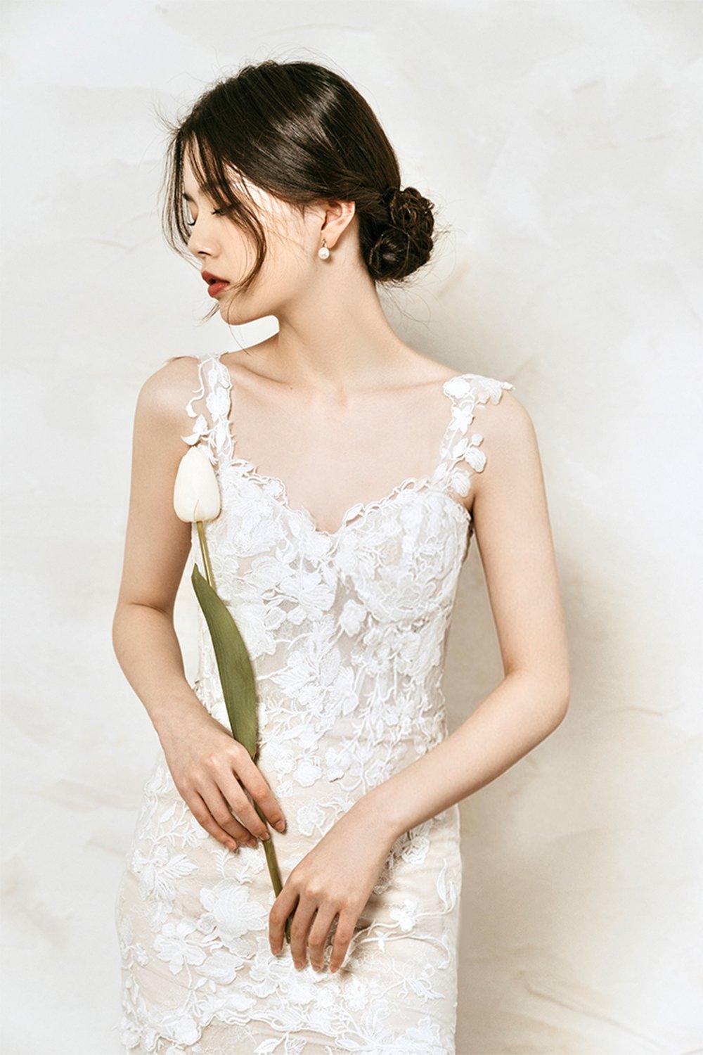 Sheath Sweep-Brush Train Lace Tulle Wedding Dress CW3068 - COCOMELODY