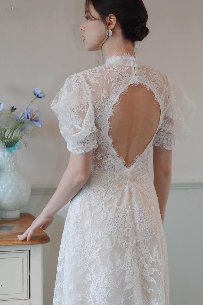 A-Line Sweep-Brush Train Lace Tulle Wedding Dress CW3100 - COCOMELODY