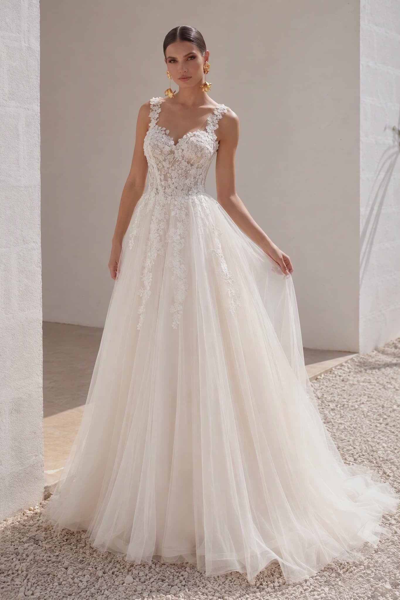 A-Line Sweep-Brush Train Lace Tulle Wedding Dress CW3101