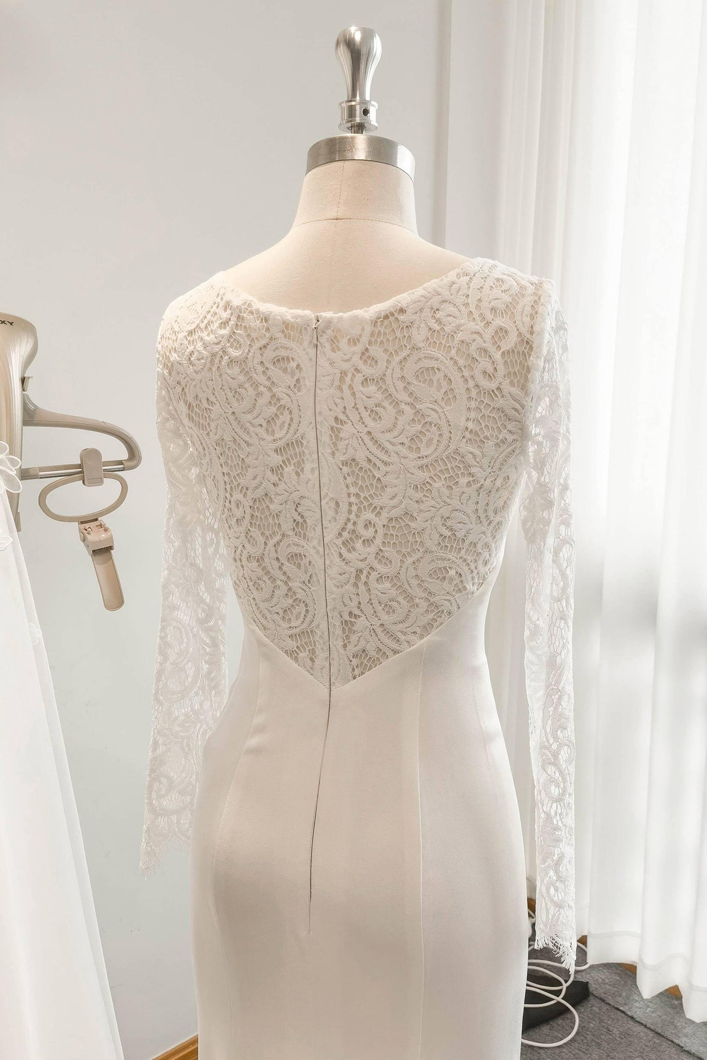 Trumpet Sweep-Brush Train Lace Satin Wedding Dress CW3110CR - COCOMELODY