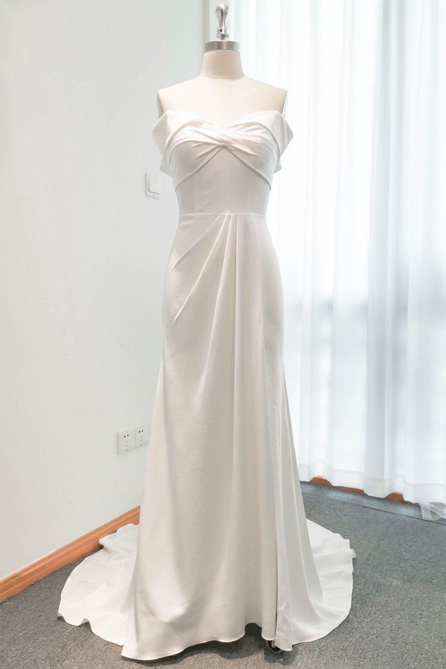 Sheath Sweep-Brush Train Satin Tulle Wedding Dress CW3111 - COCOMELODY