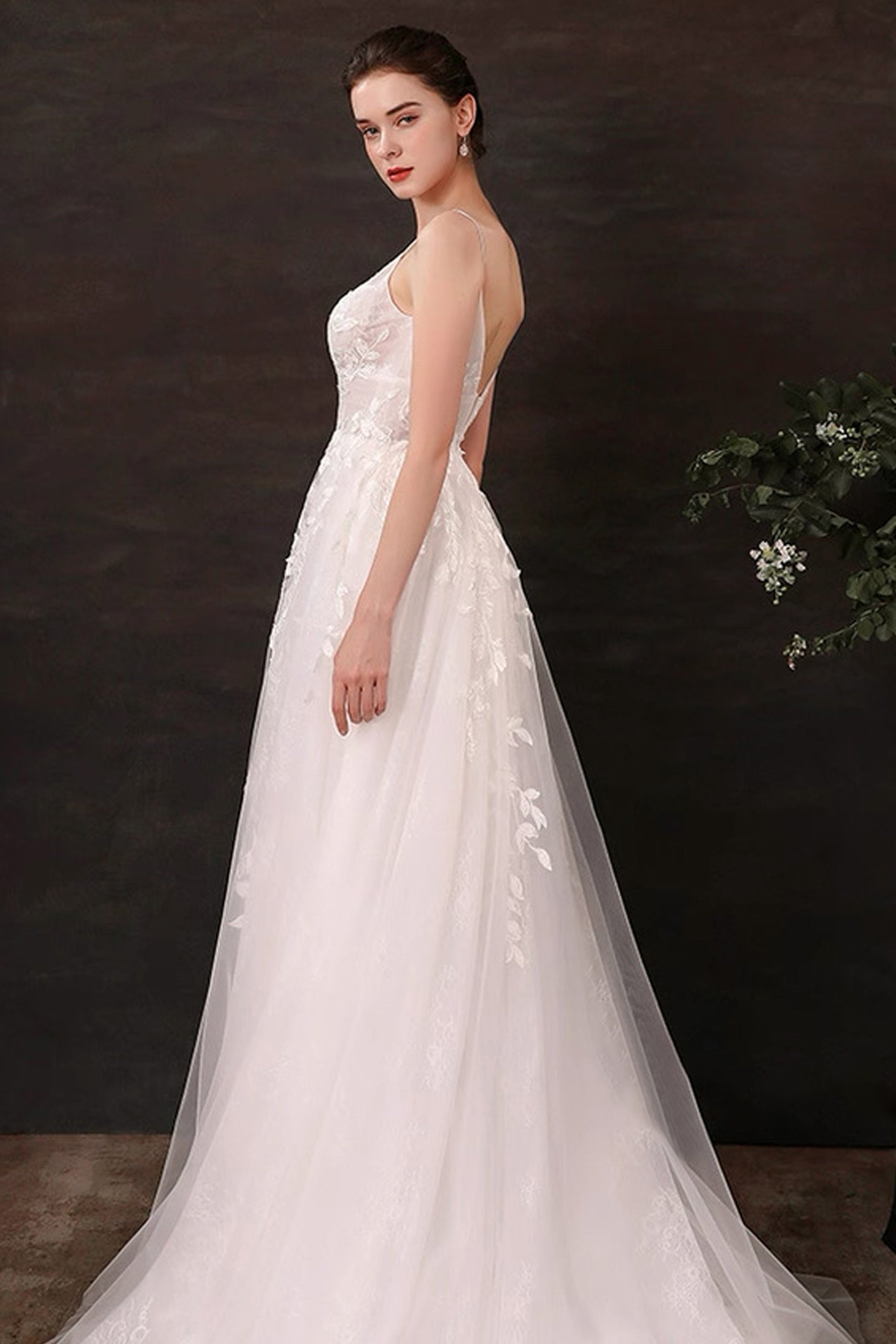 A-Line V-Neck Tulle Spaghetti Straps Romantic Wedding Dress with