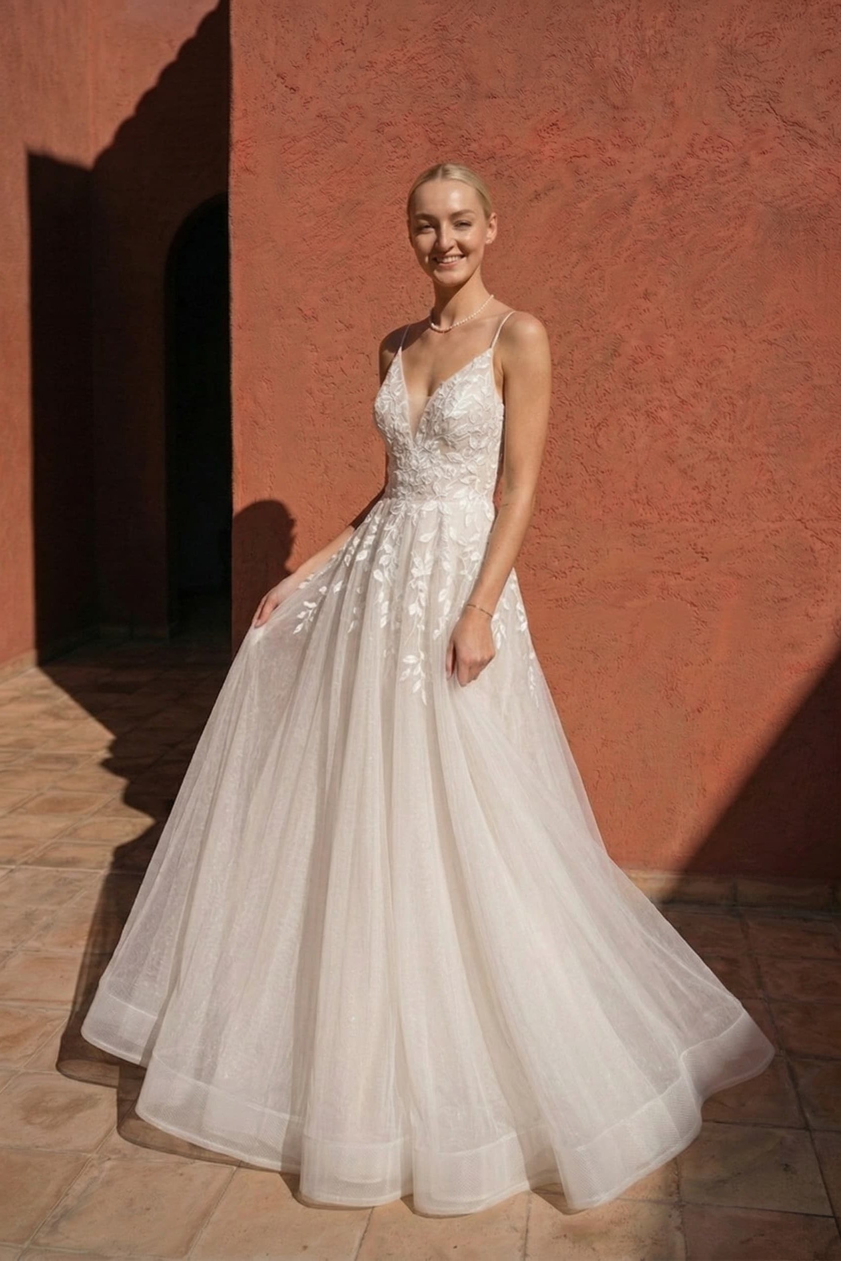 A-Line V-Neck Tulle Spaghetti Straps Romantic Wedding Dress with