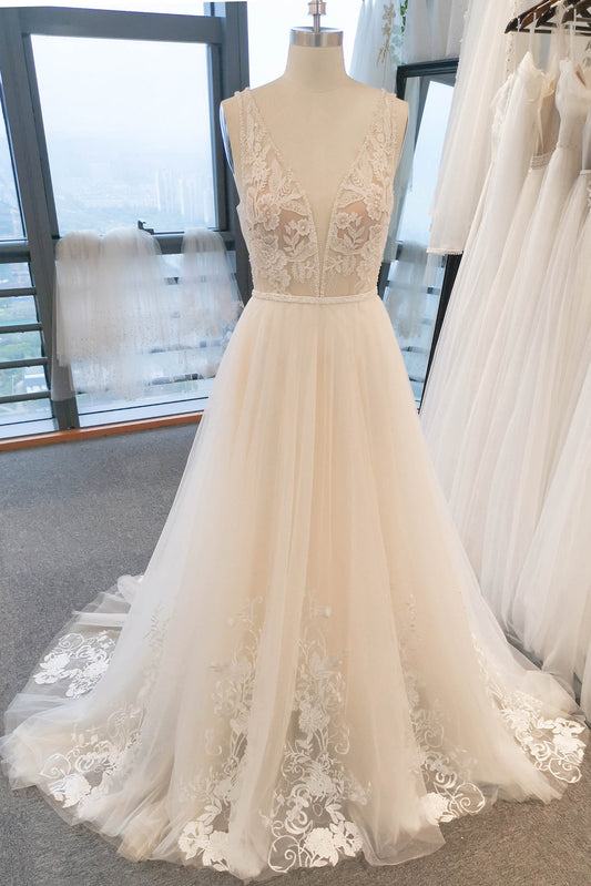 A-Line Sweep-Brush Train Lace Tulle Wedding Dress CW3120