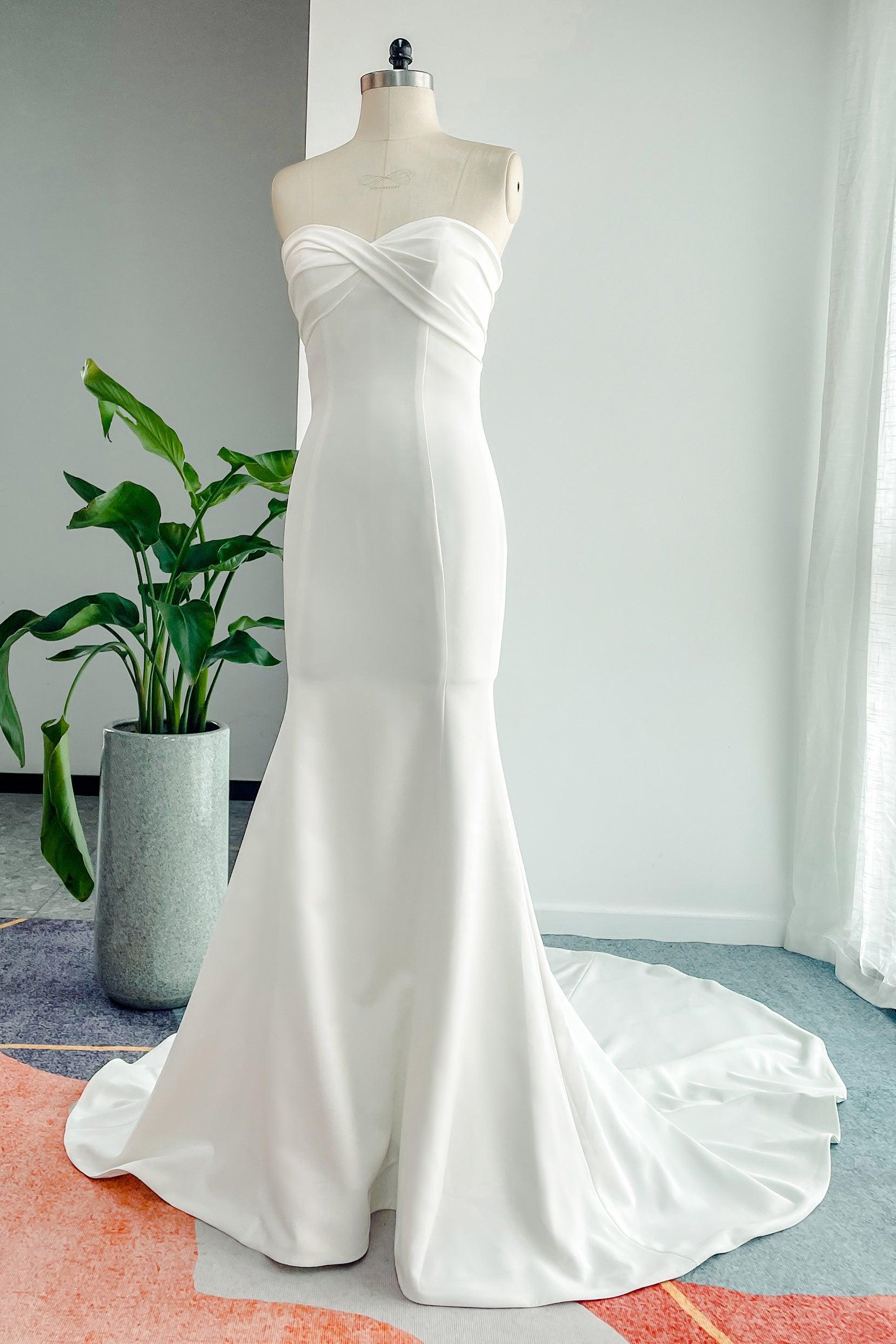 Trumpet-Mermaid Court Train Stretch Satin Wedding Dress CW3132 - COCOMELODY